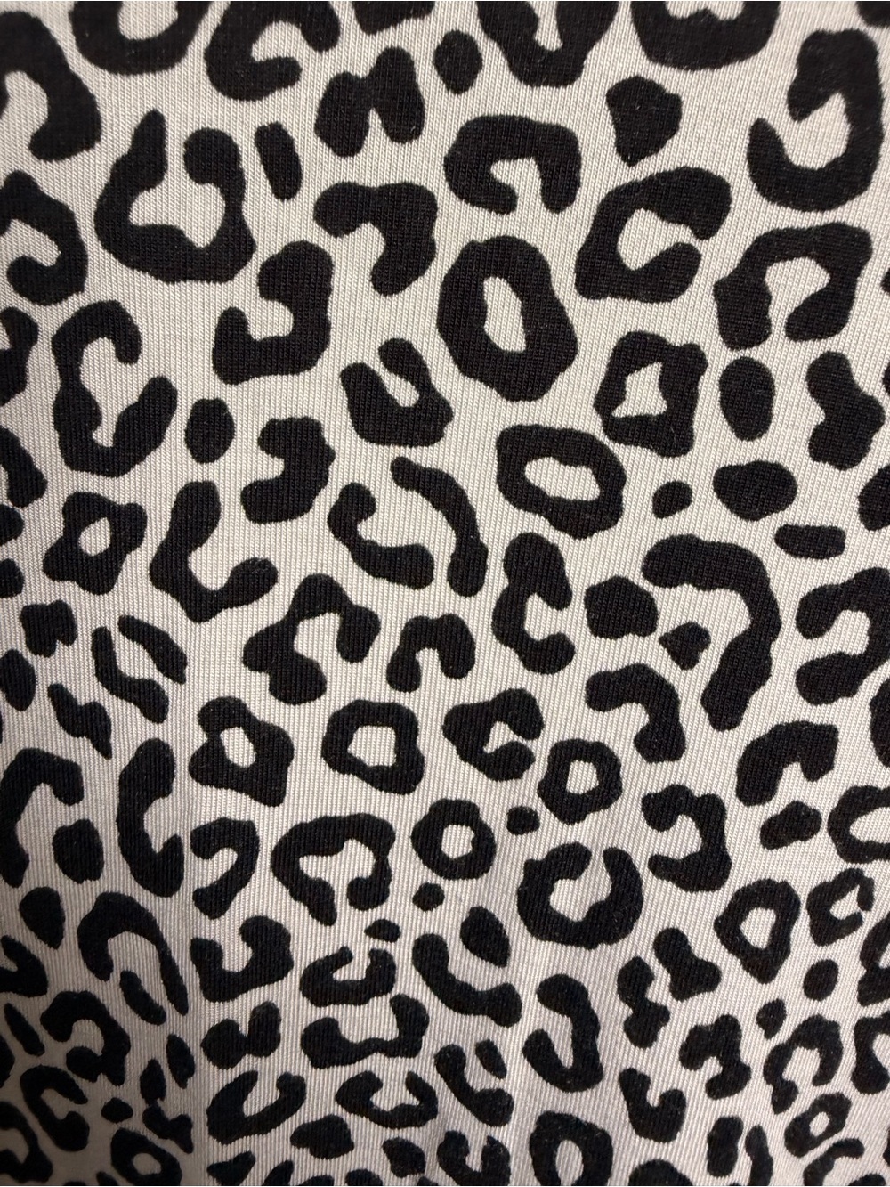 LOFT Black & White Leopard Print Turtleneck Blouse L - Picture 7 of 7